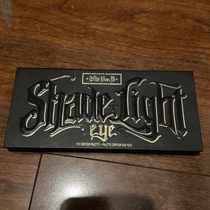 KVD Shade + Light Palette